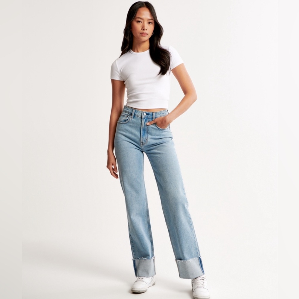 Curve Love High Rise 90s Relaxed Jean